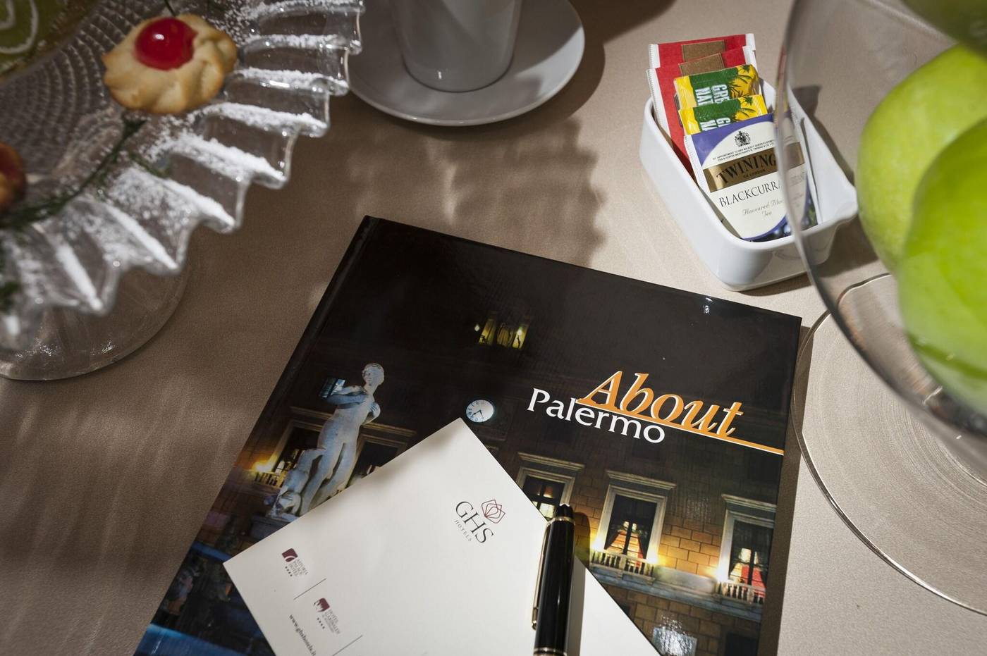 Astoria-Palace-Hotel-Room-42