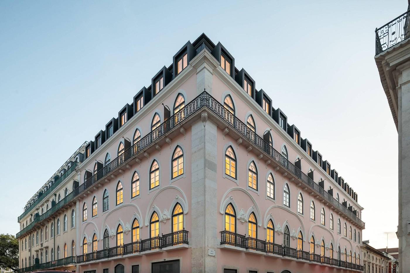 The-Ivens-Autograph-Collection-General-view-1