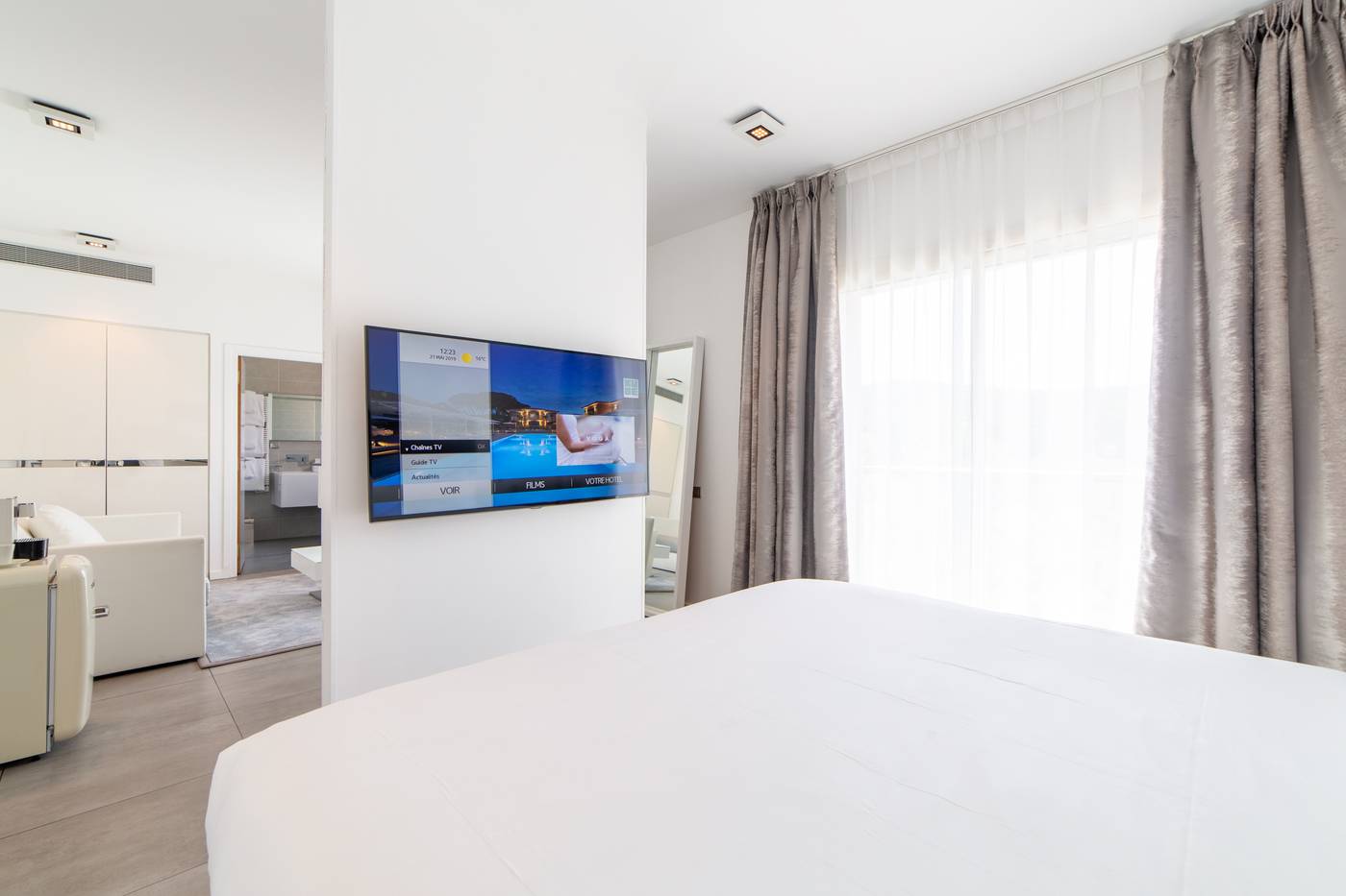 Kube-Hotel-St-Tropez-Room-52