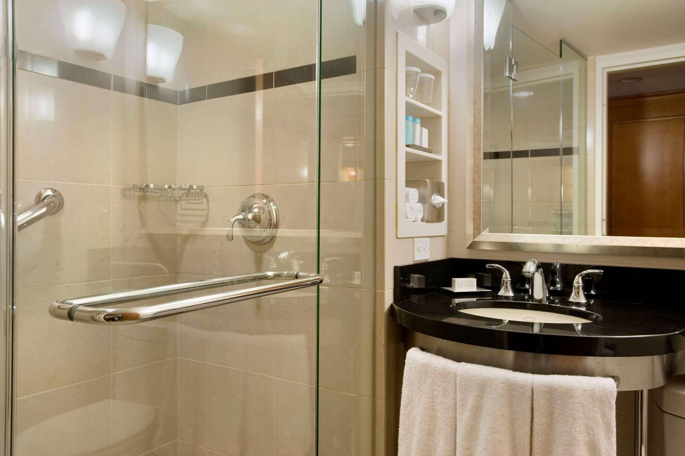 New-York-Hilton-Midtown-Room-45