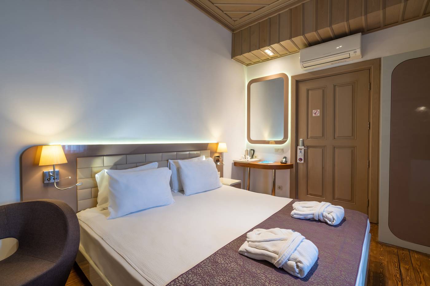 Puding-Hotel-Room-30