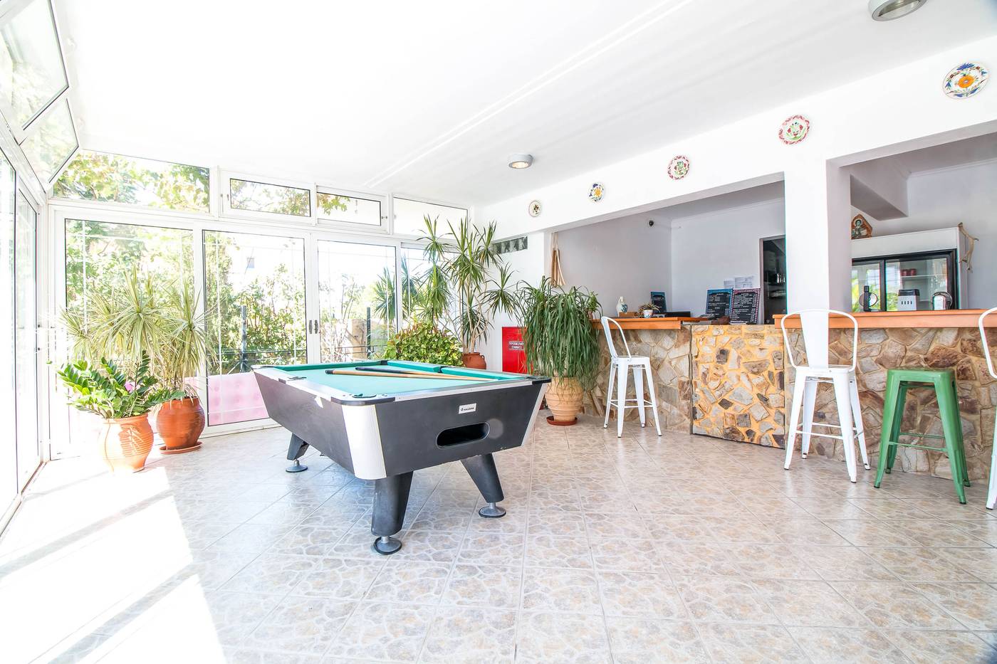 Kiras-Studios-General-view-24