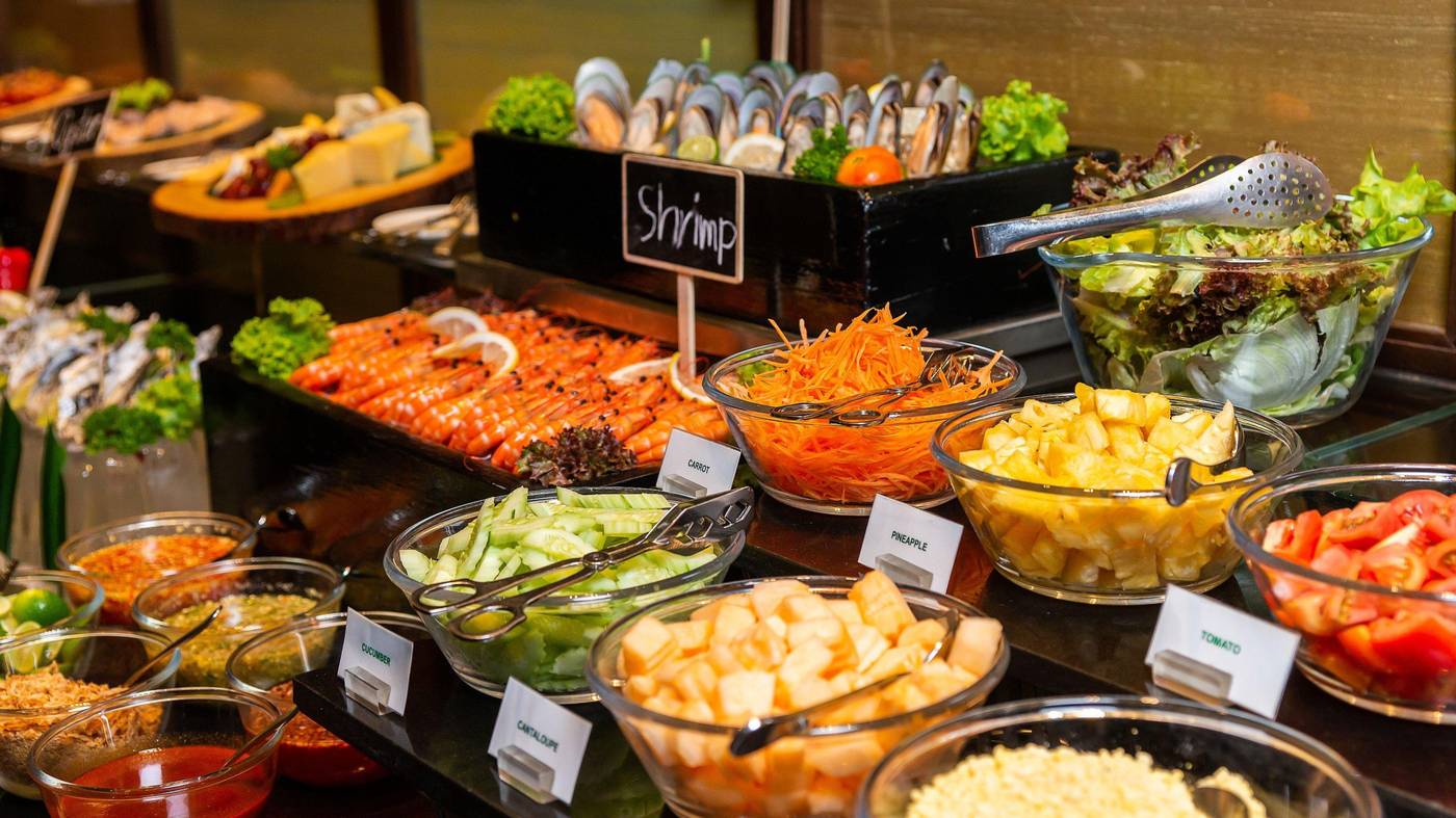 Holiday-Inn-Bangkok-Silom-Restaurant-56