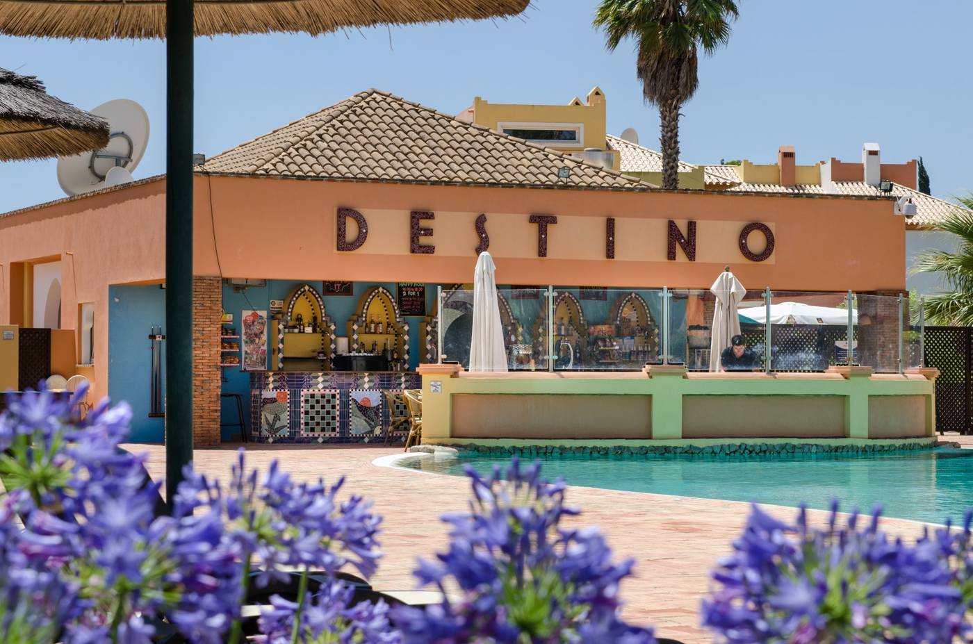 Jardim-da-Meia-Praia-General-view-14