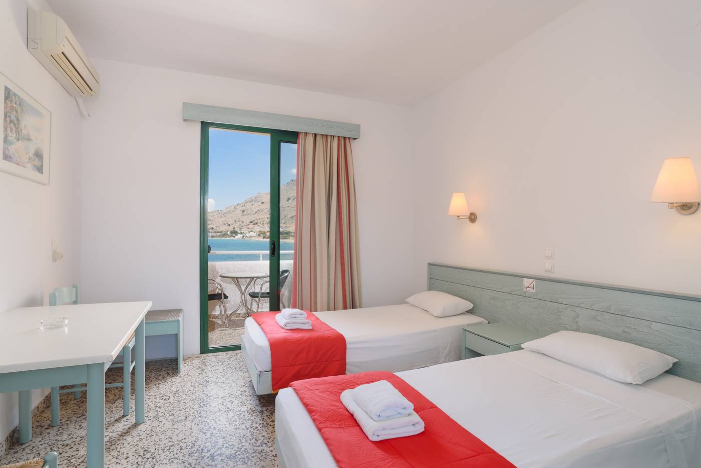 Anthi-Maria-Beach-Apartments-Room-6