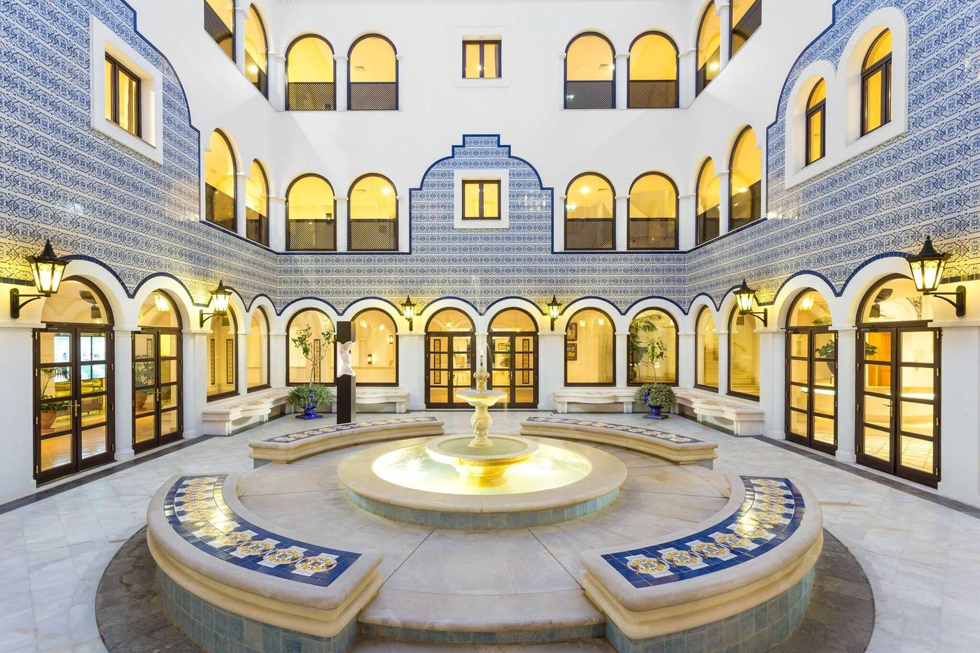 Pine-Cliffs-Ocean-Suites-Lobby-77