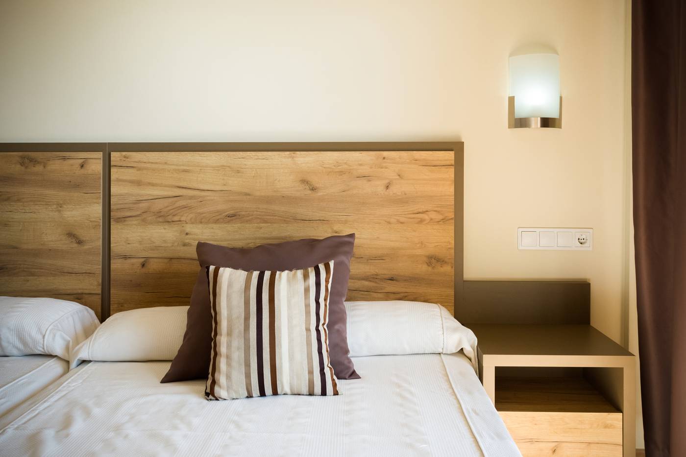 Ohtels-La-Hacienda-Room-28