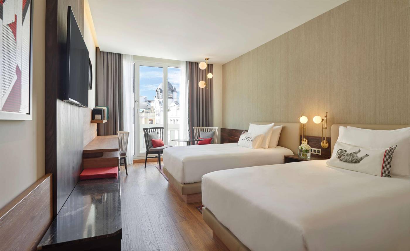 Hyatt-Centric-Gran-Via-Madrid-Room-59