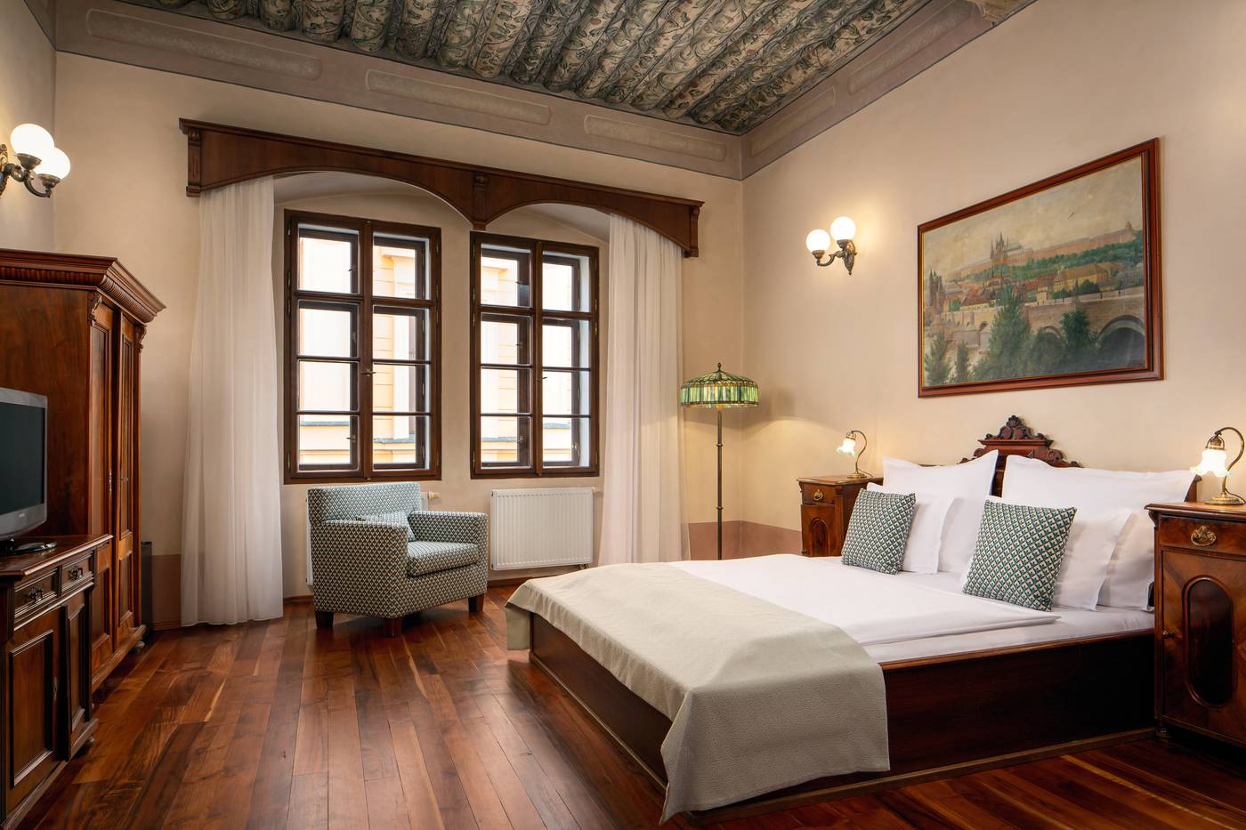 Grand-hotel-Praha-General-view-18