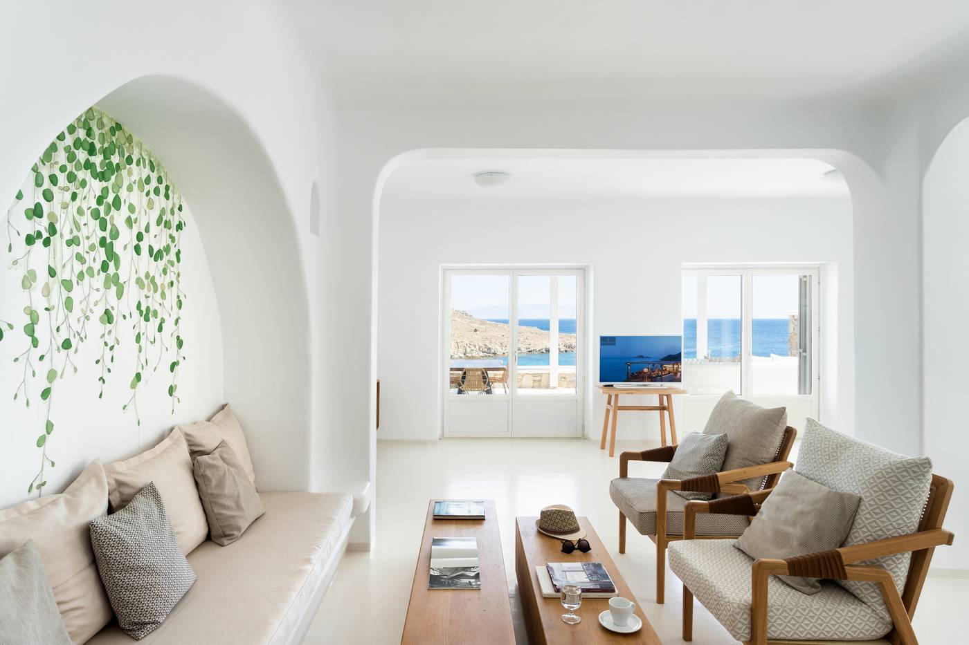 Casa-Del-Mar-Mykonos-Seaside-Resort-Room-47