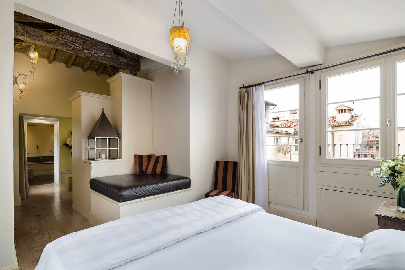 Relais-Santa-Croce-by-Baglioni-Hotels-Room-11
