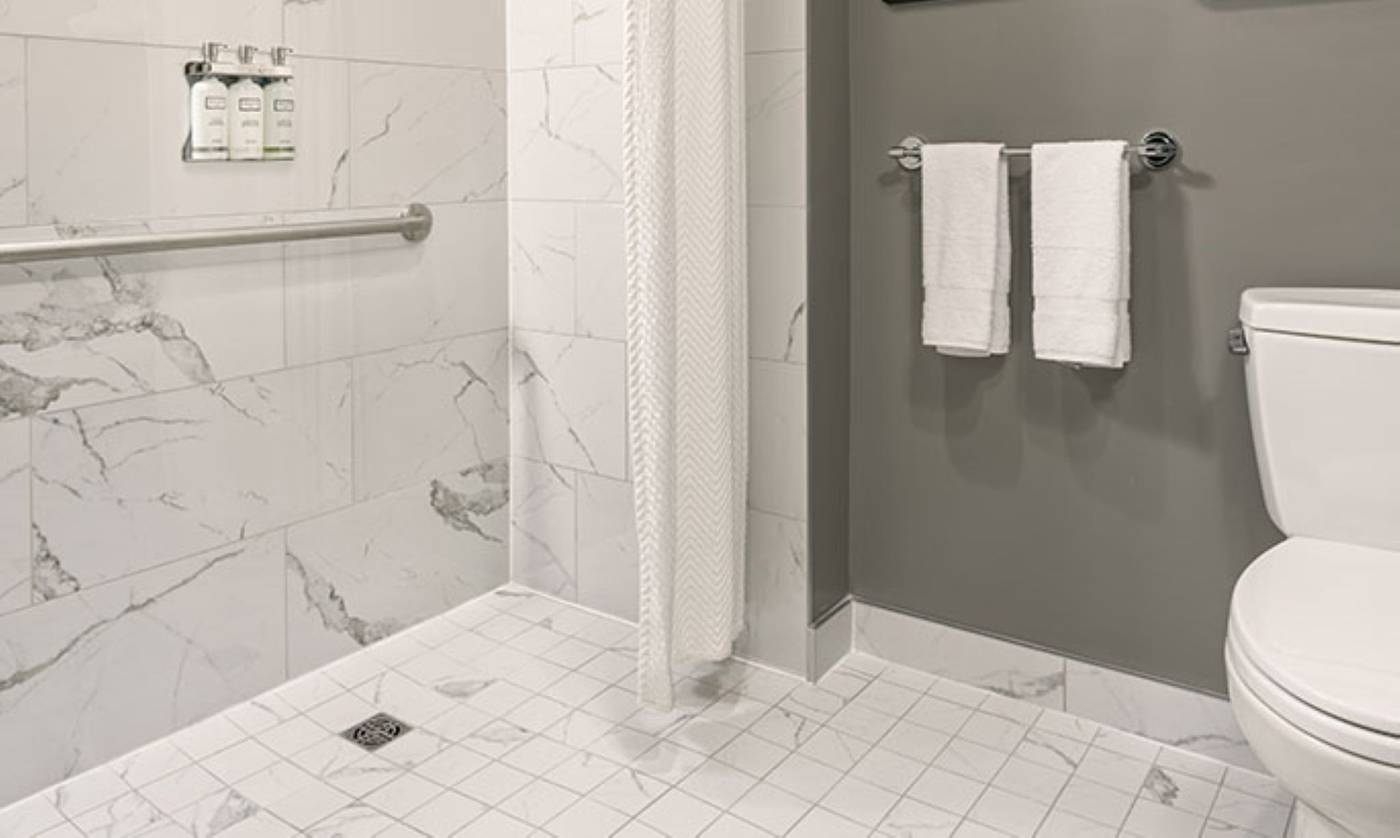 Georgian-Court-Hotel-Room-30