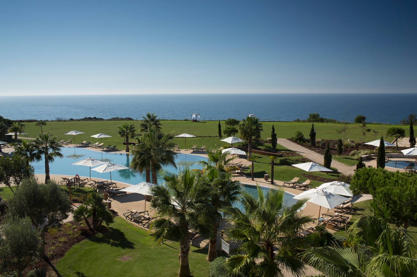 Cascade-Wellness---Lifestyle-Resort-General-view-7