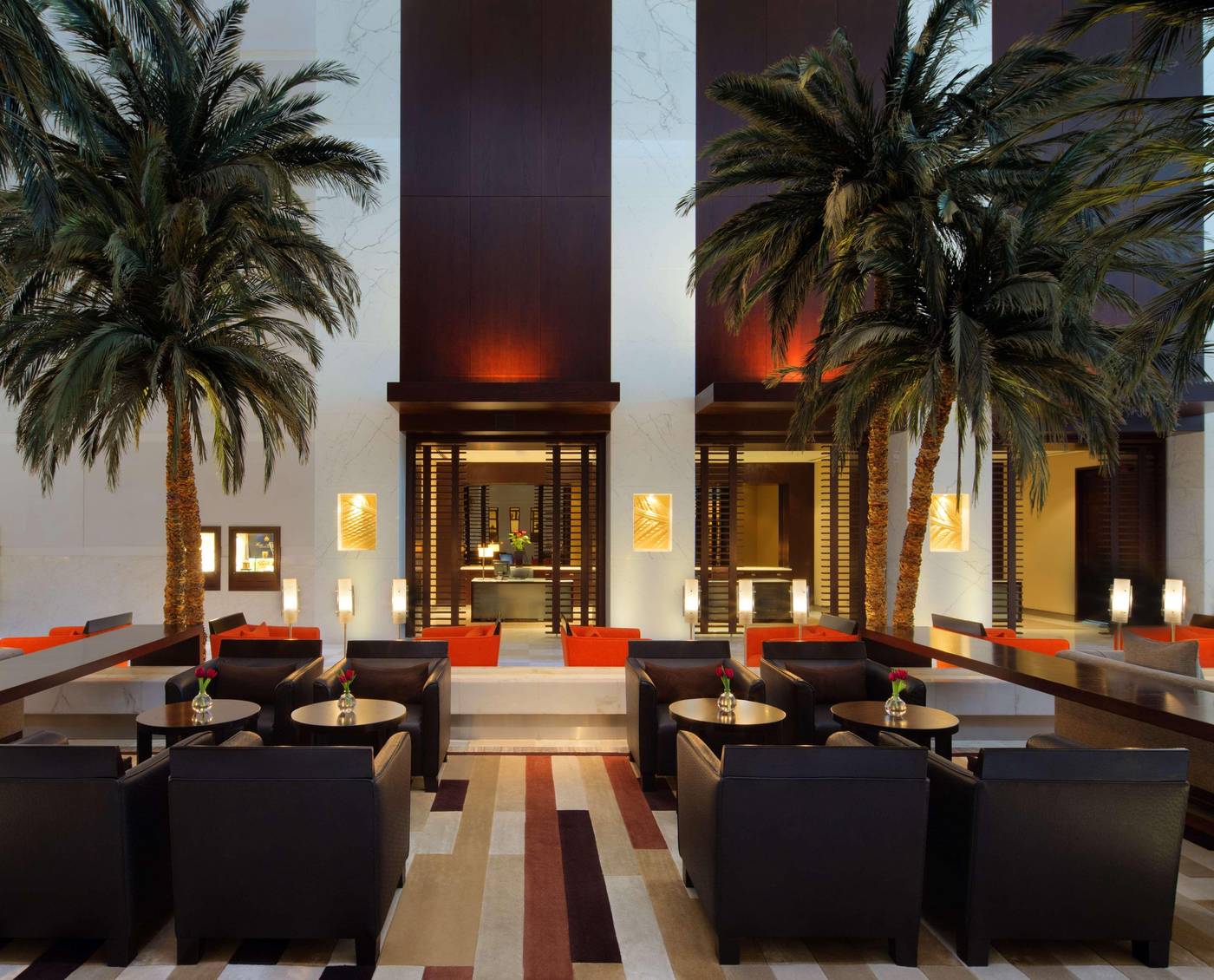 Hyatt-Regency-Dubai-Lobby-43