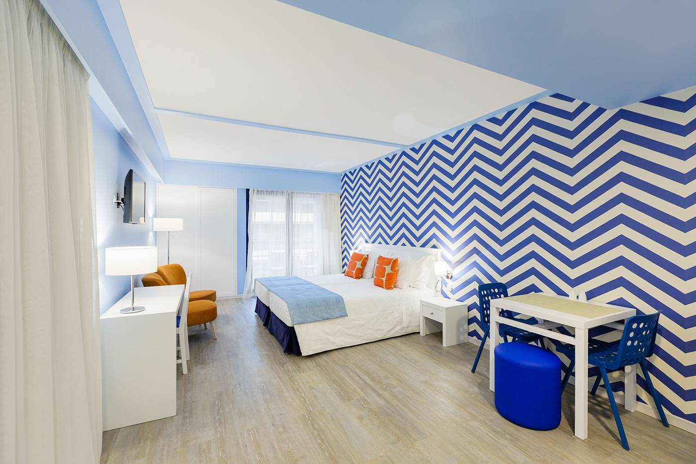 Terrace Mar Suite Hotel-Portugal-FUNCHAL-Room-8