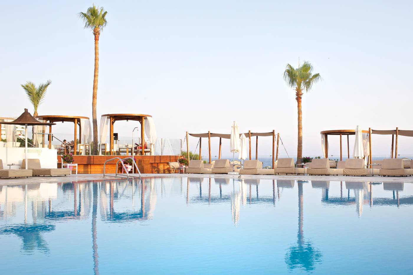 Napa-Mermaid-Hotel-Pool-9