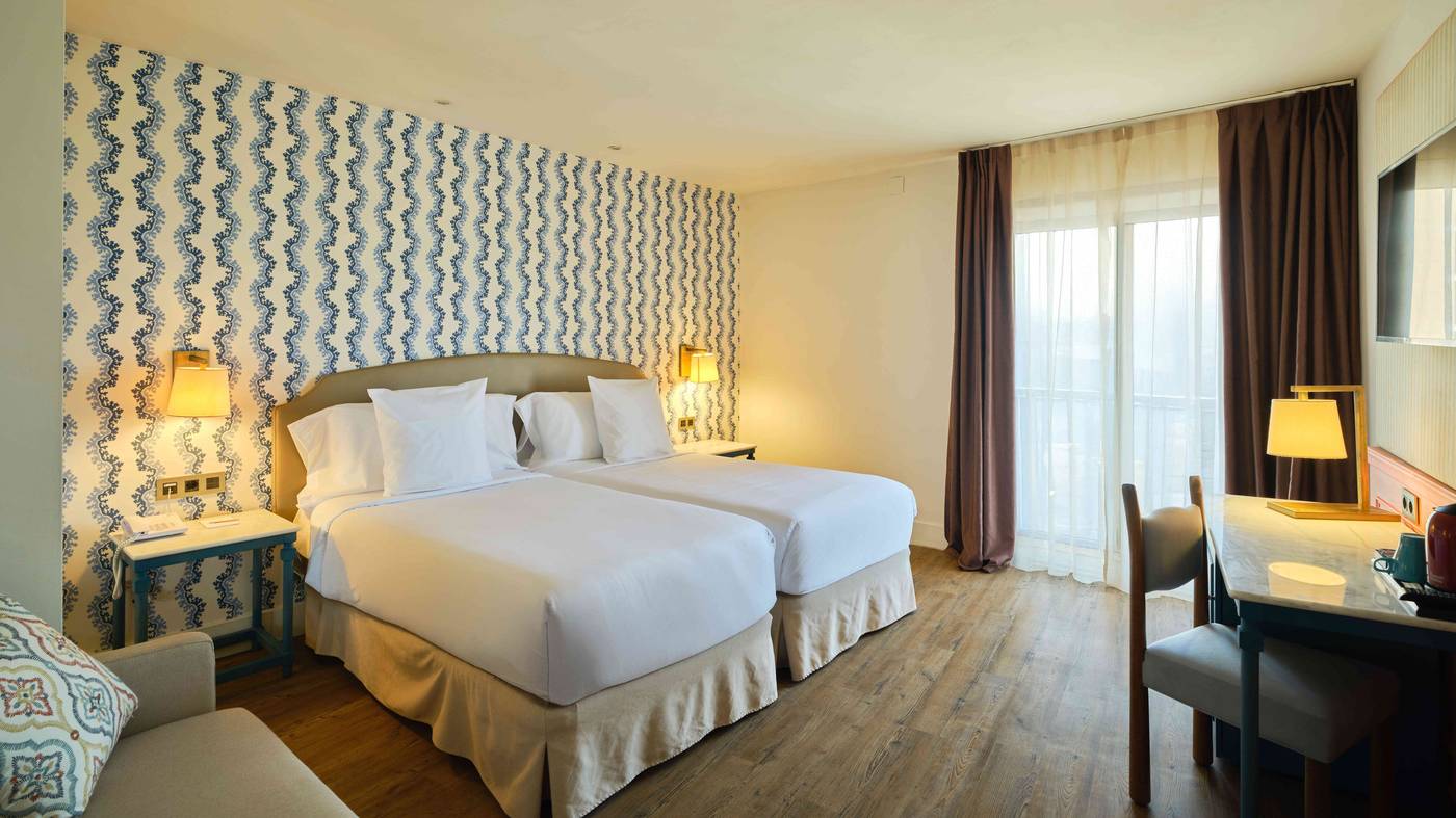 Hotel-Fenix-Torremolinos---Adults-Only-Recommended-Room-30