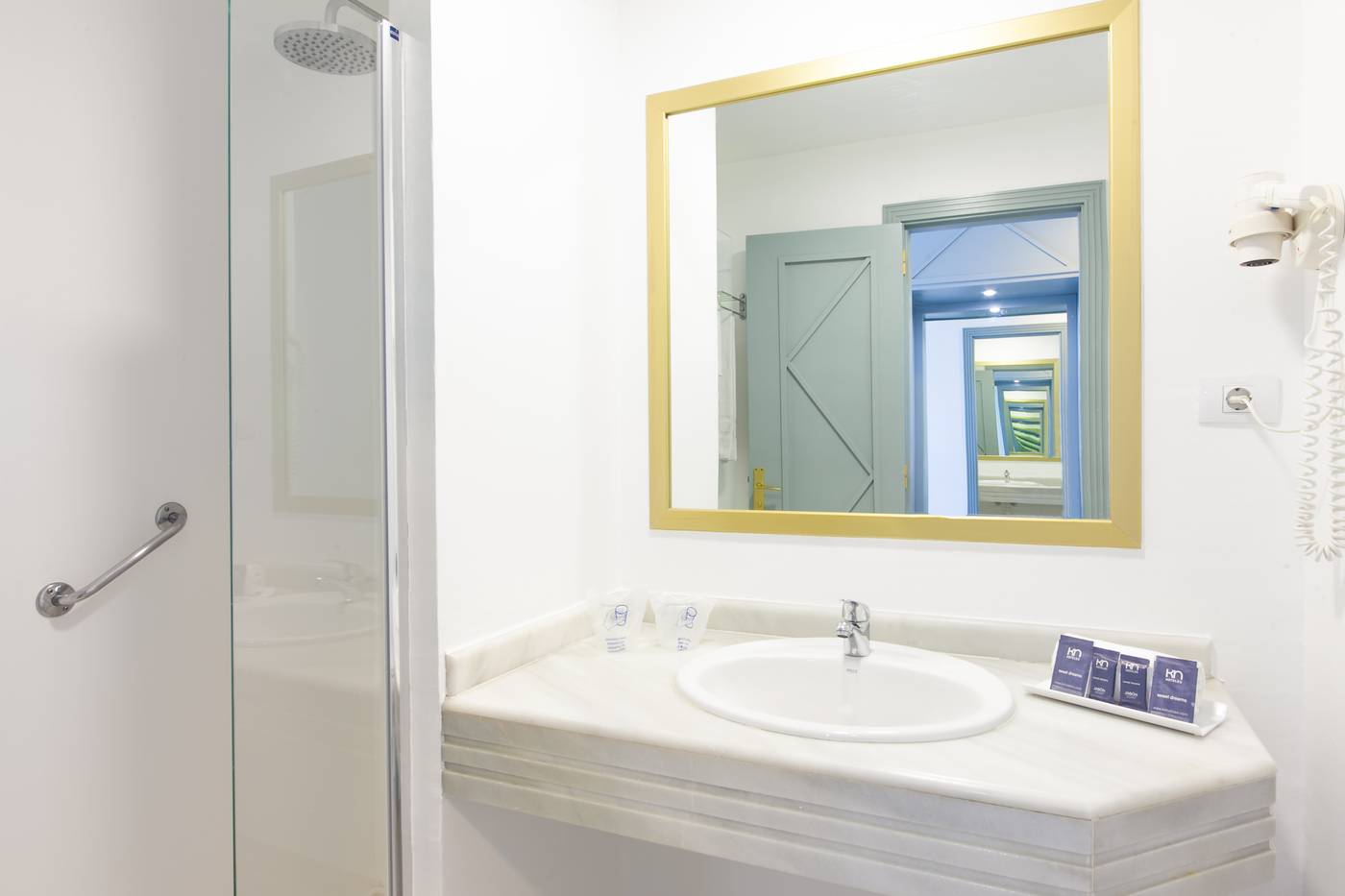 Hotel-KN-Matas-Blancas---Adults-Only-Room-15