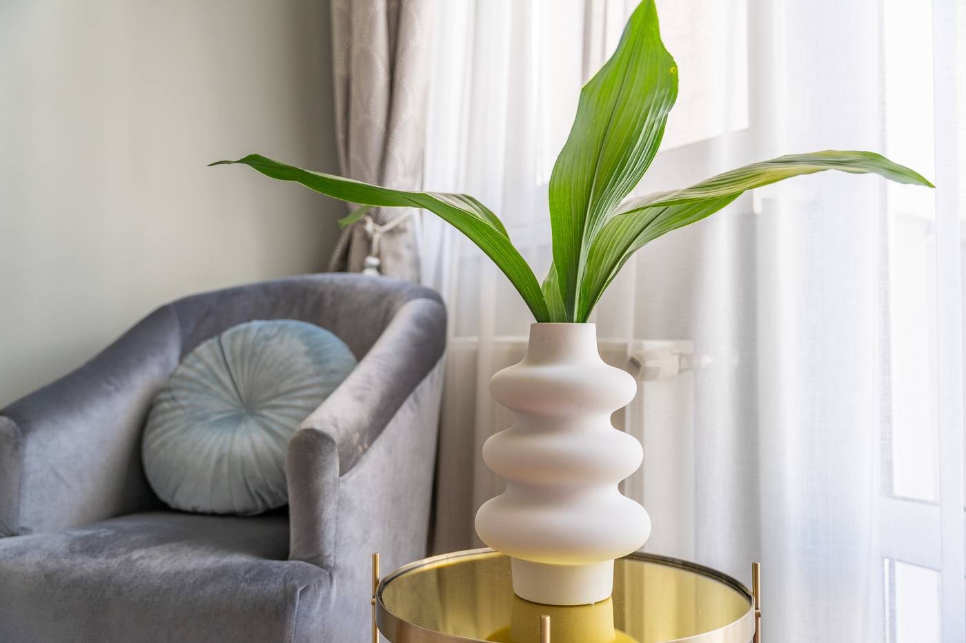 Queen-s-Court-Hotel-and-Residence-Room-42