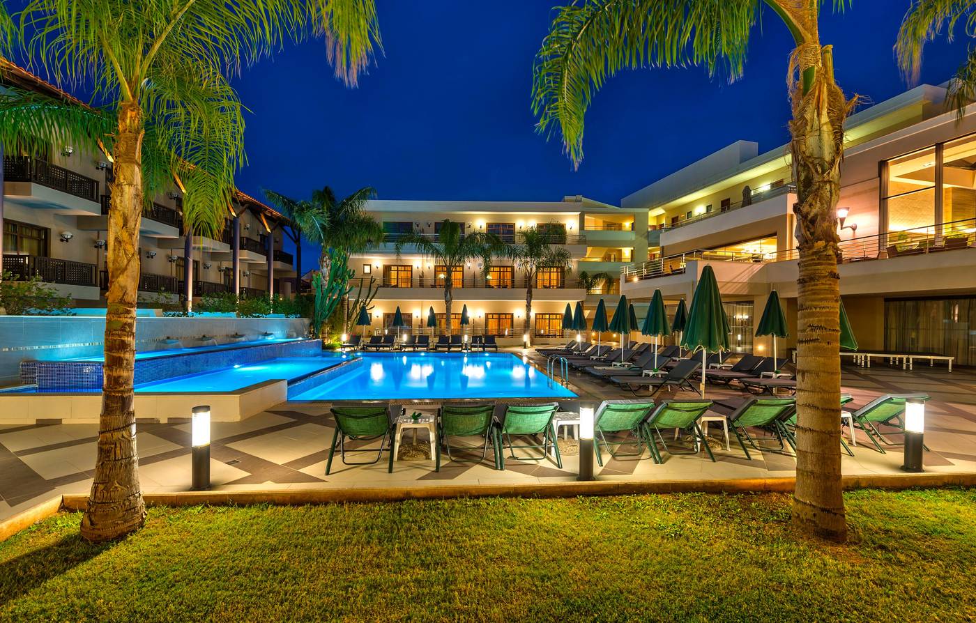 Porto-Platanias-General-view-3