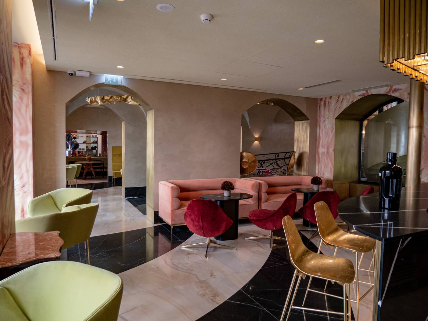 Madalena-By-the-Beautique-Hotels-Bar-11