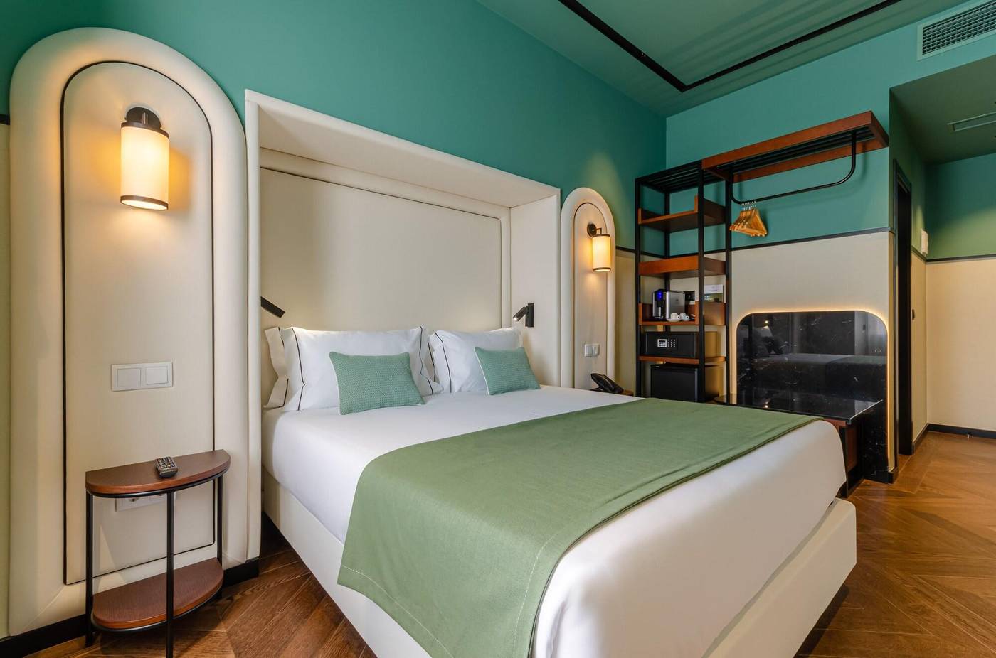 Nicola-Rossio-Hotel-Room-10