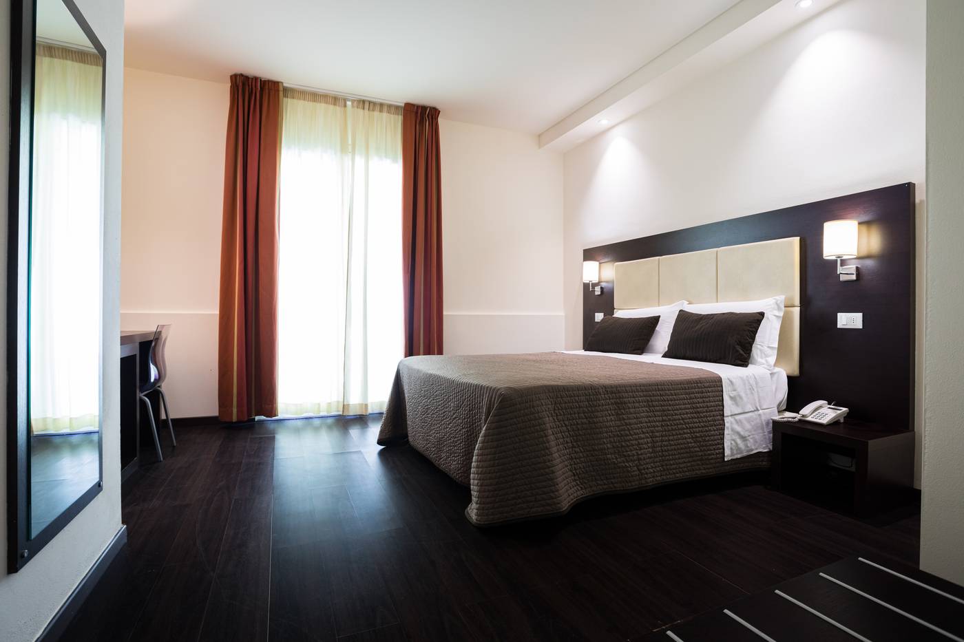 La Villa Resort-Italy-MONTECATINI-Room-10