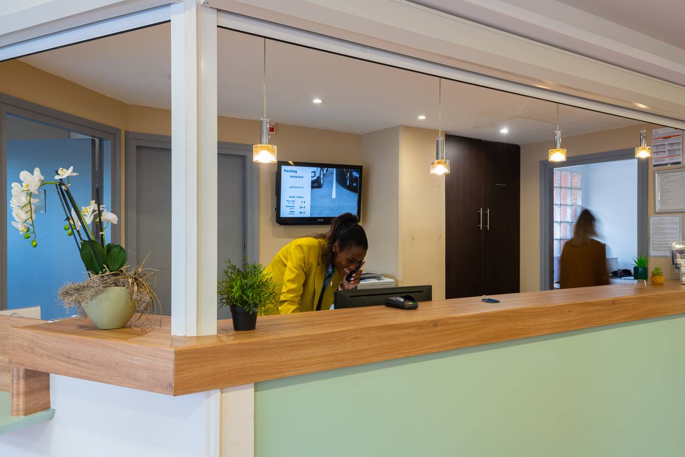 Appart-City-Confort-Cannes-Le-Cannet-Lobby-35