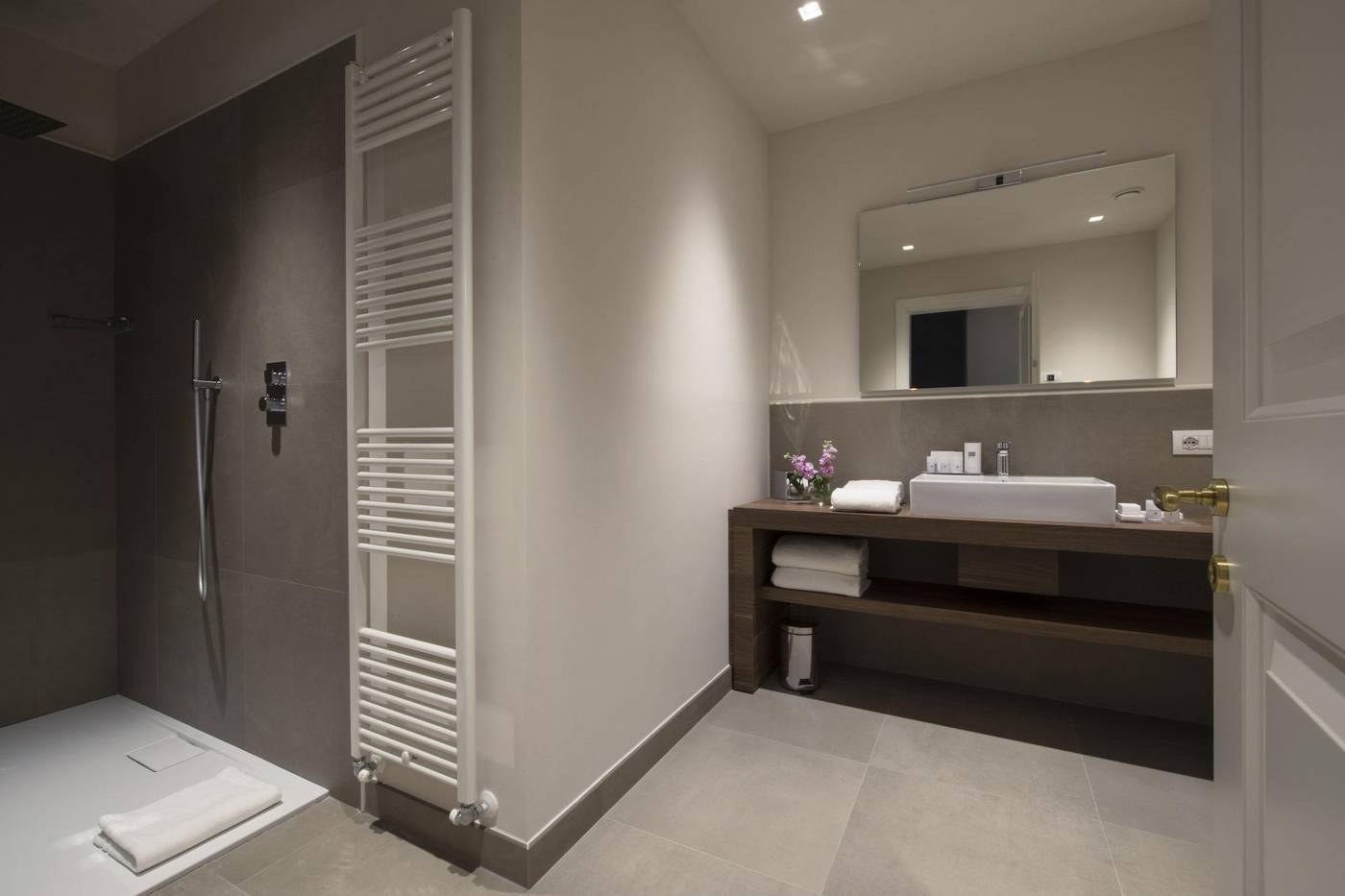 Palazzo-Dipinto-Room-61