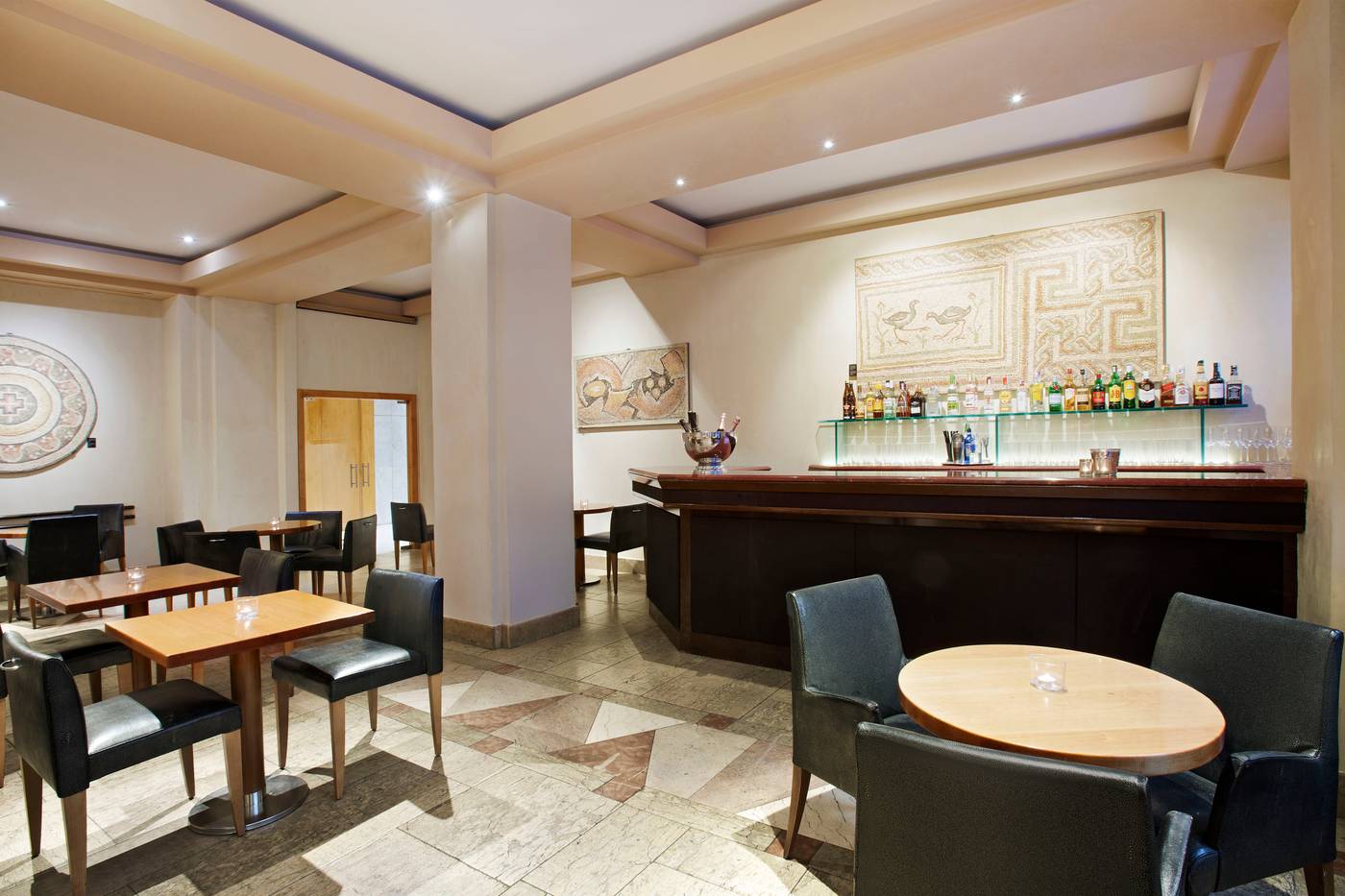 Hotel-Villa-Real-Restaurant-7