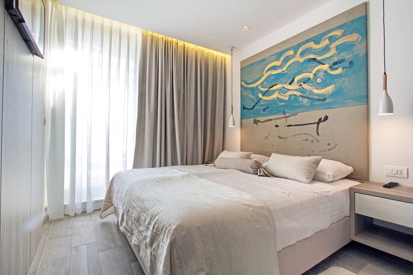 Kalamota-Beach-House-Room-7