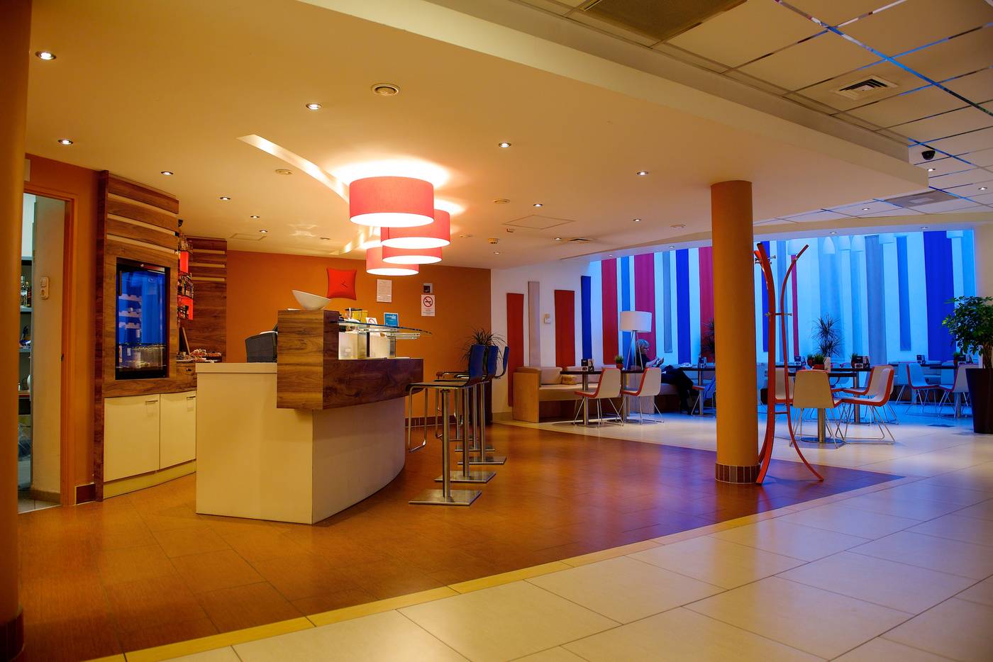 Ibis-Budapest-Centrum-Bar-13