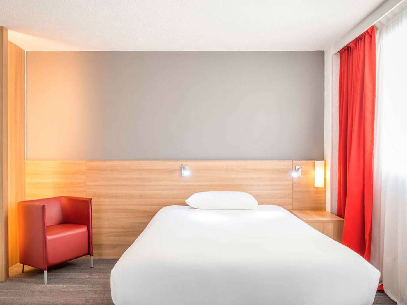 ibis-Styles-Paris-Alesia-Montparnasse-General-view-33