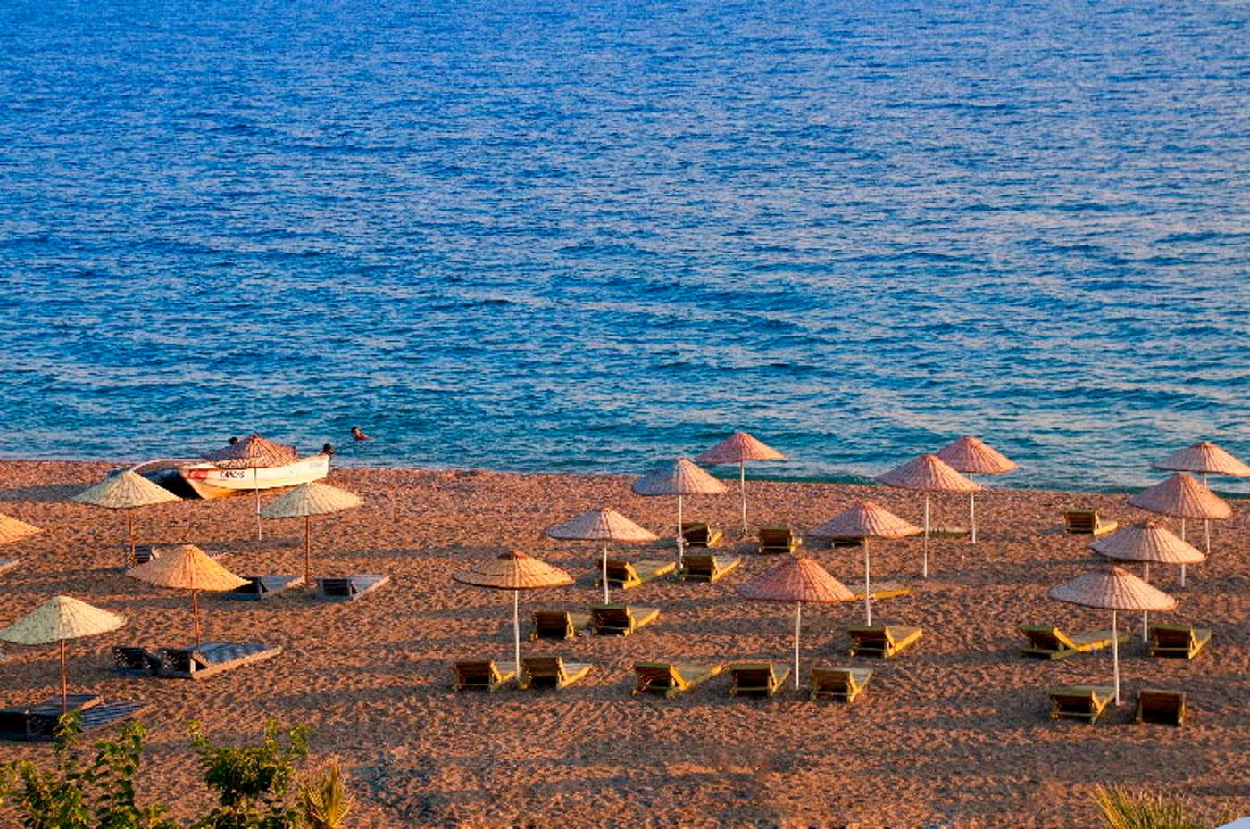 Dogan-Beach-Resort---Spa-Hotel-Beach-23