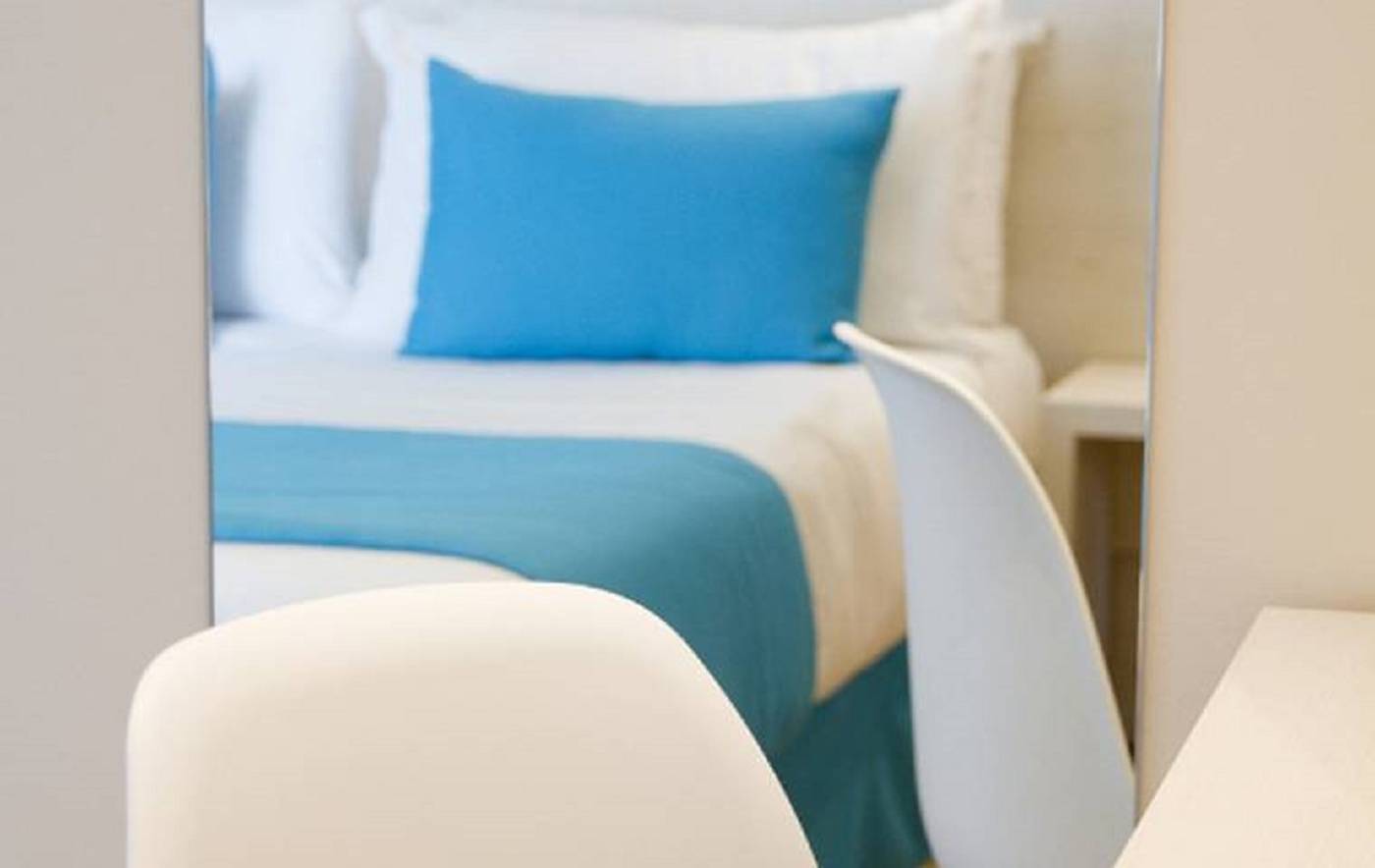 Fergus-Maripins-Room-23