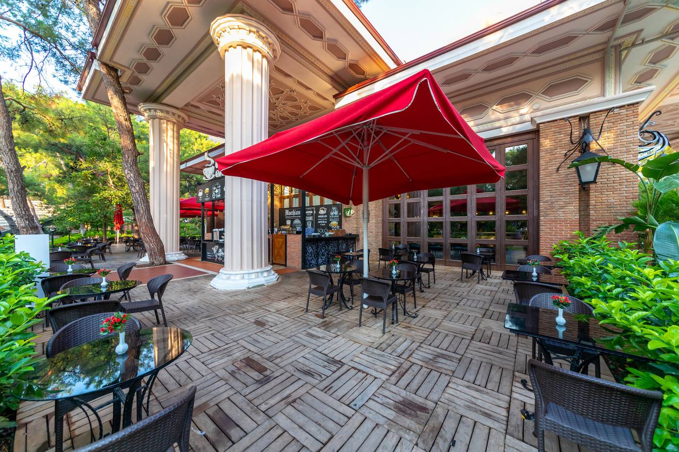 Grand-Yazici-Club-Turban-Thermal-Hotel-Bar-21