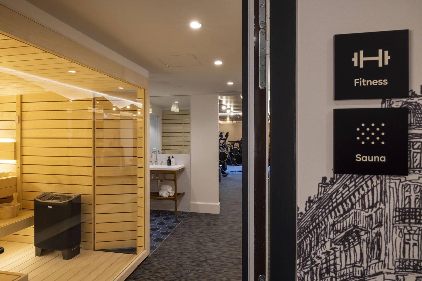 Quinzerie-Hotel---Tour-Eiffel-Sports-and-Entertainment-72