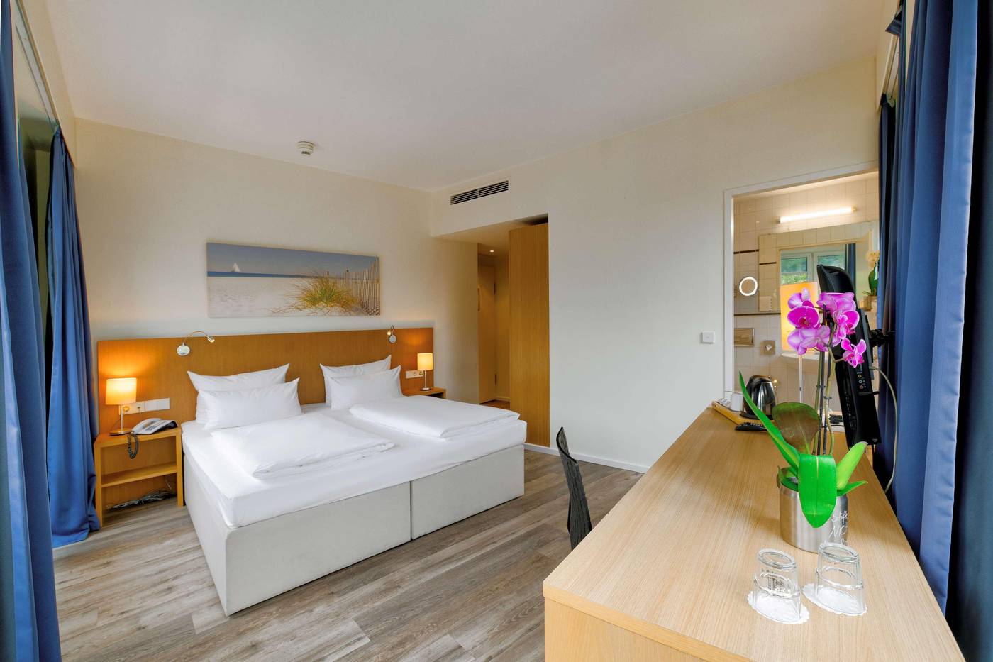 Berlin-Mitte-by-Campanile-Room-29