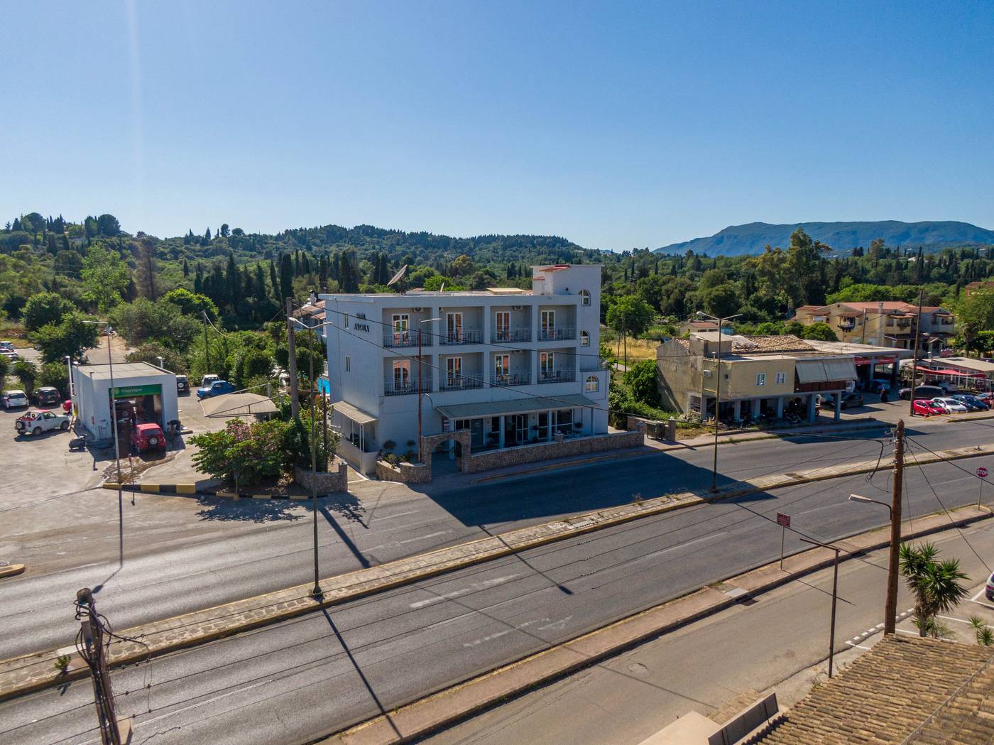 Angela Hotel
