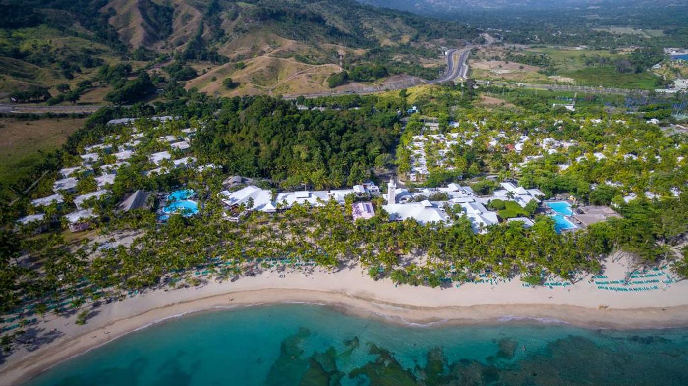Playabachata Resort