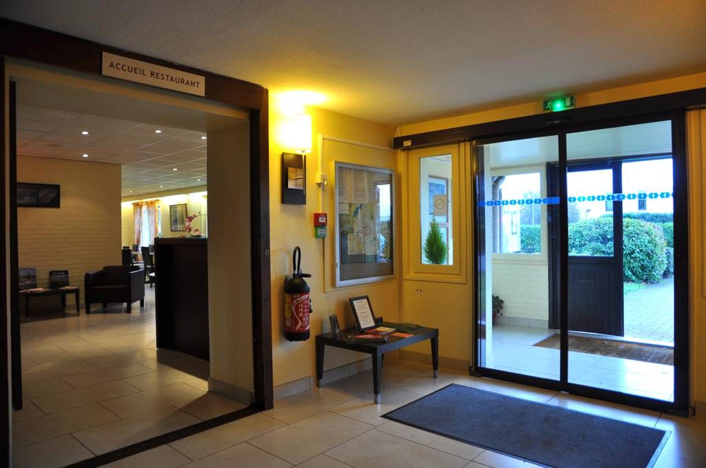 Hotel Inn Resto Novo-France-CARQUEFOU-General view-4
