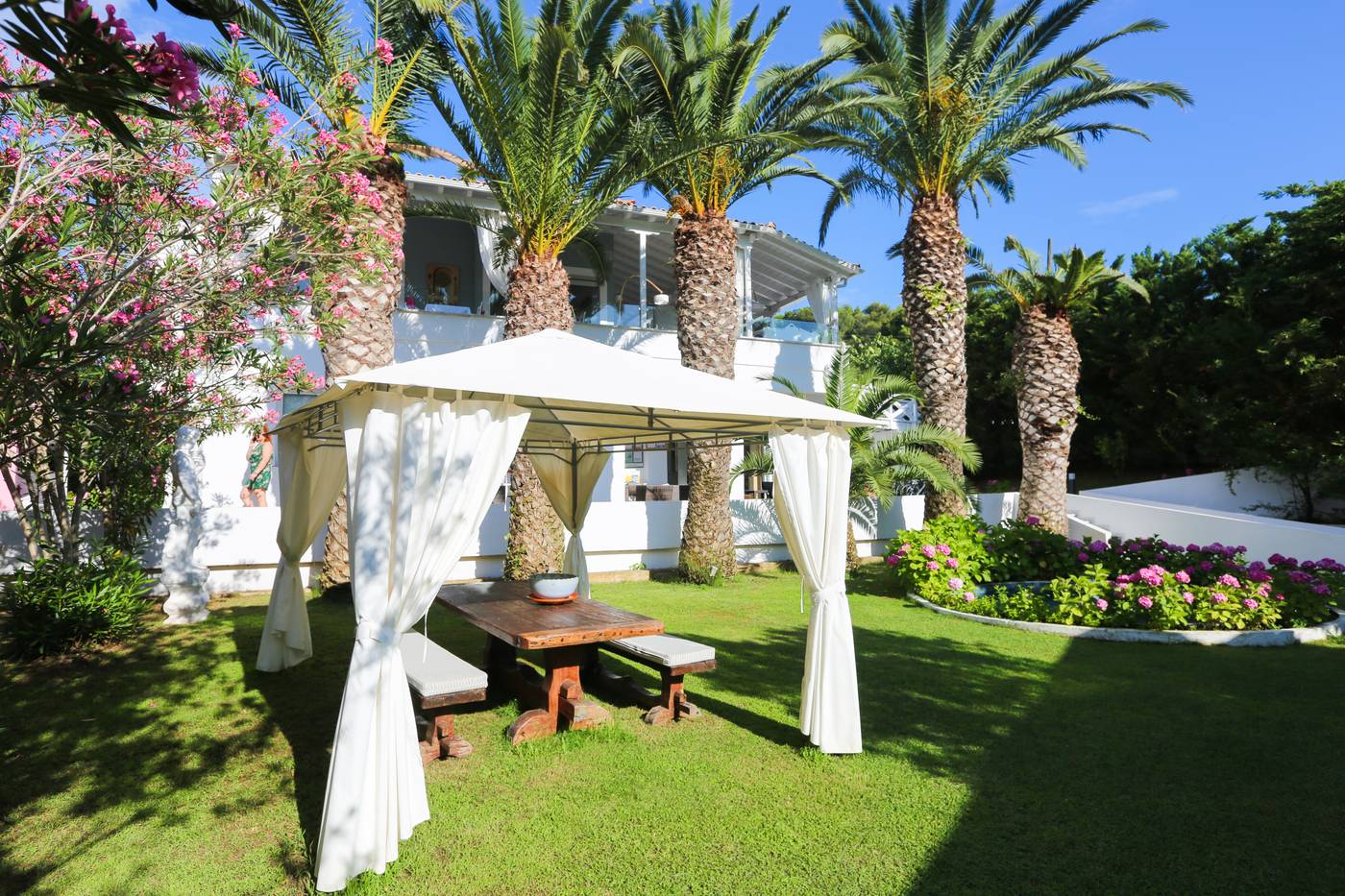 Mandraki-Village--General-view-6