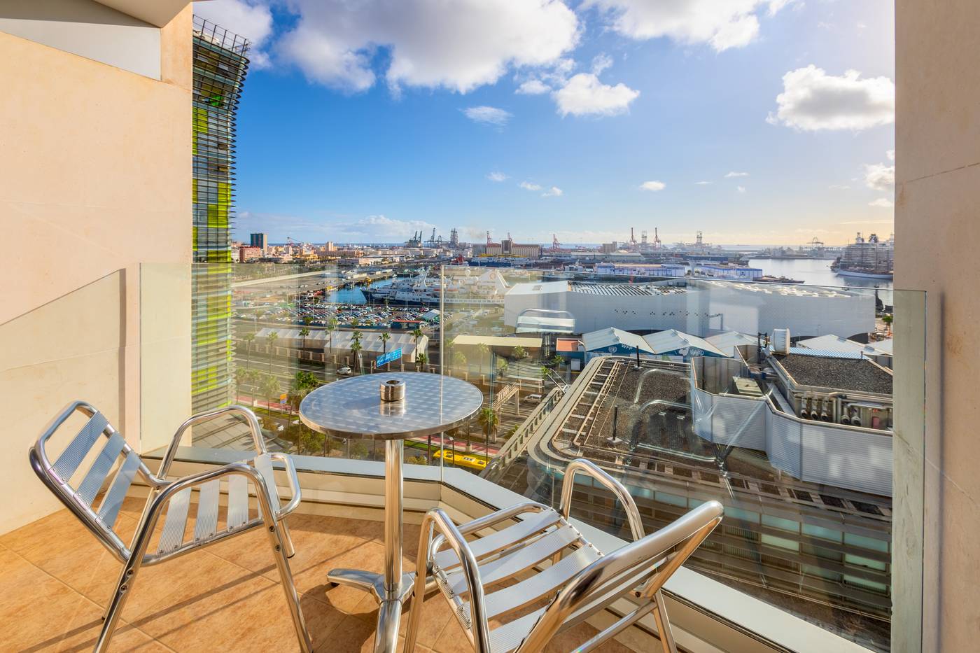 Hotel-Cristina-by-Tigotan-Room-3