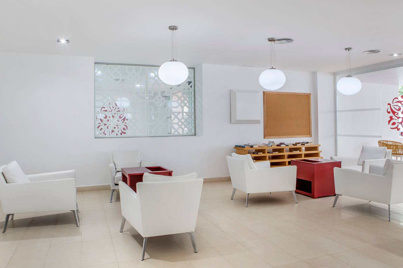 Santa-Barbara-Golf---Ocean-Club-Lobby-43