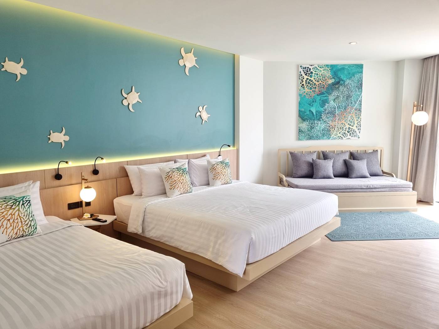 Phuket-Emerald-Beach-Resort-Room-40