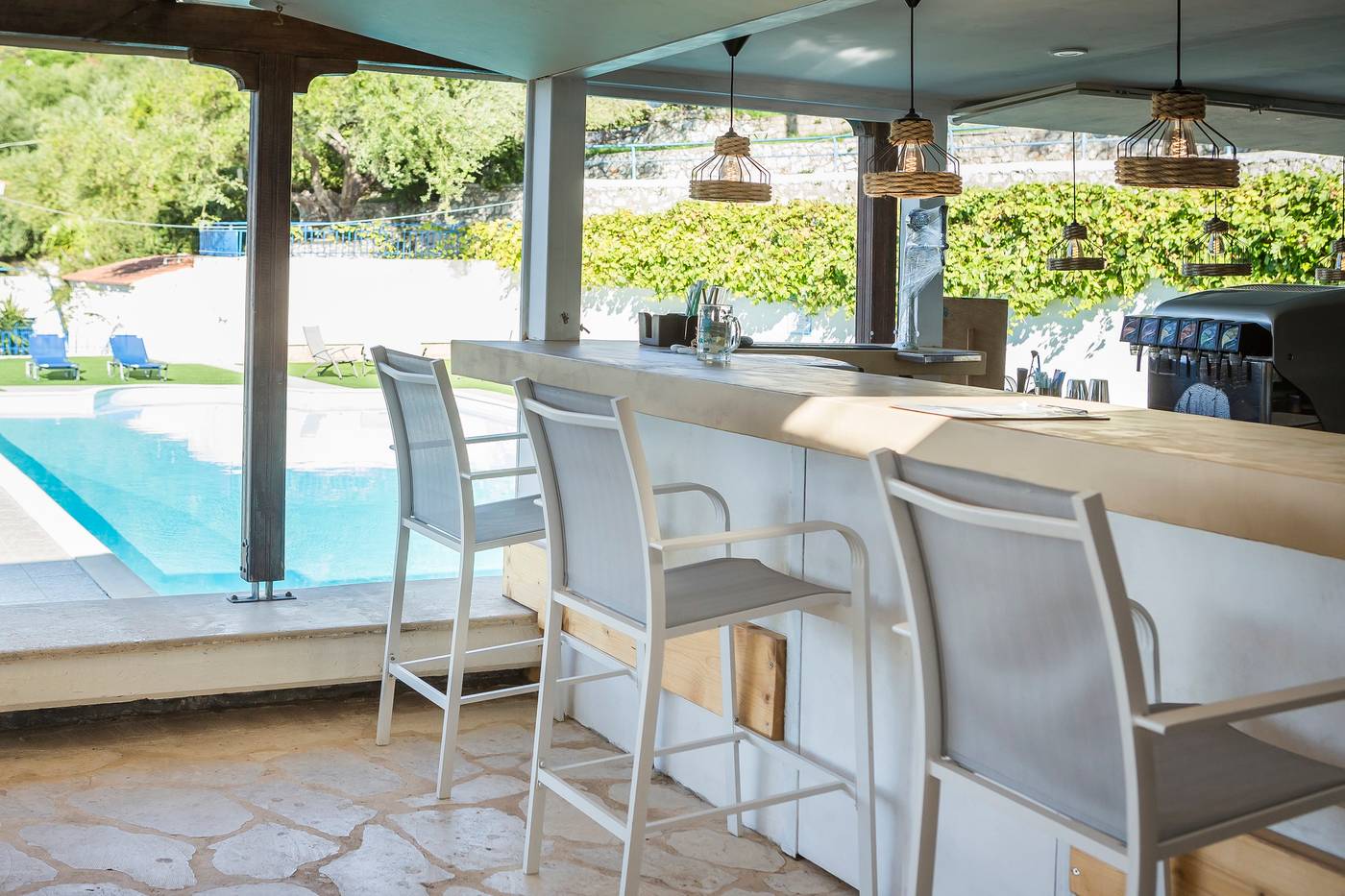 Metaxatos-Apartments-Bar-17