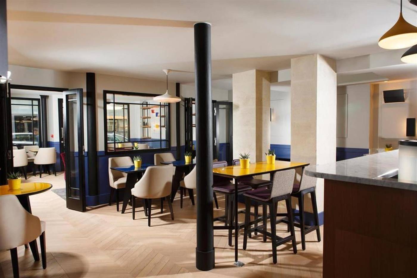 Hotel-Les-Matins-de-Paris-General-view-13