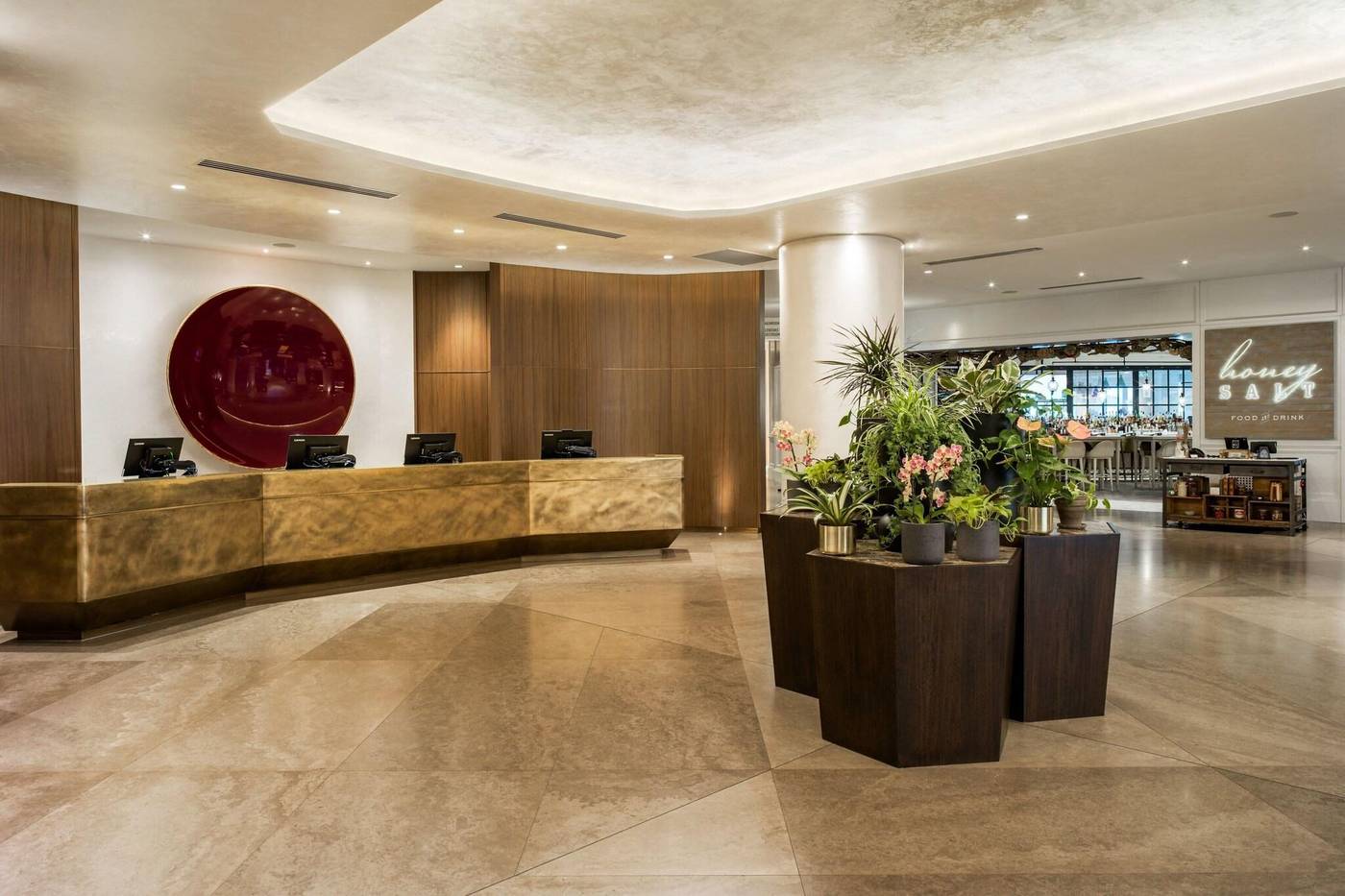 JW-Marriott-parq-Vancouver-Lobby-18