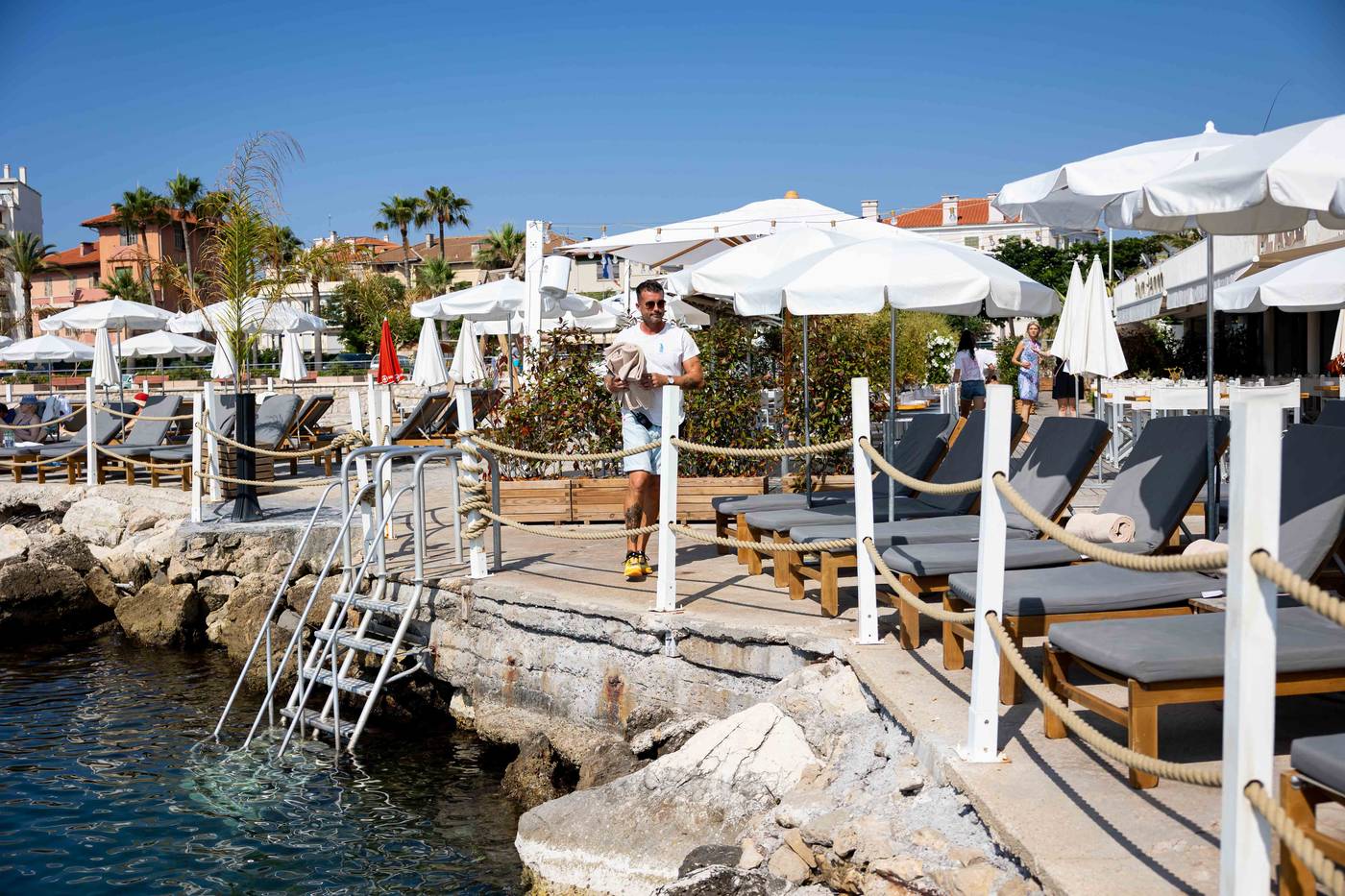 Royal-Antibes-Beach-7