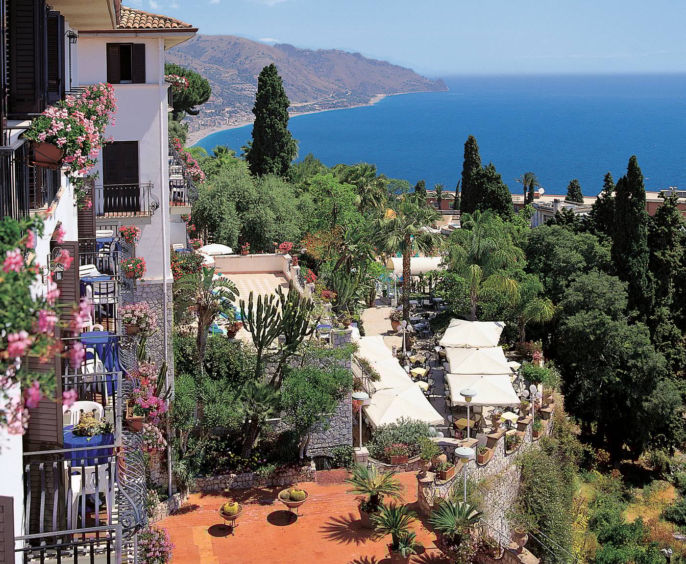 Hotel-Ariston---Palazzo-Caterina-Terrace-4